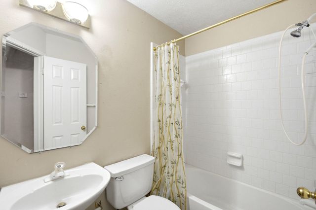 4307 Lakeshore Forest Drive, Missouri City, TX 77459