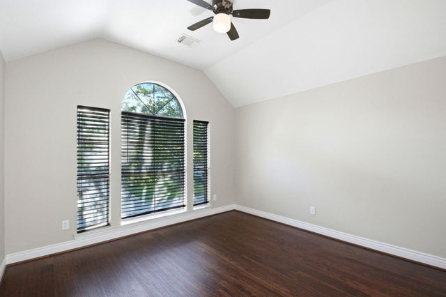 4307 Lakeshore Forest Drive, Missouri City, TX 77459