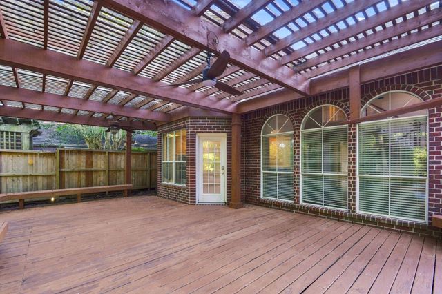 4307 Lakeshore Forest Drive, Missouri City, TX 77459