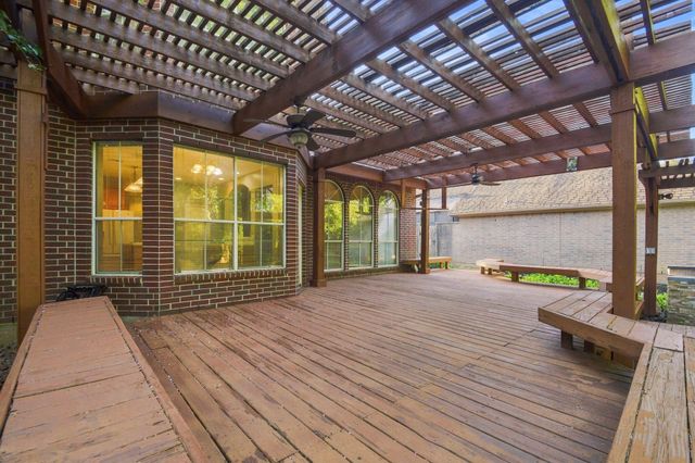 4307 Lakeshore Forest Drive, Missouri City, TX 77459