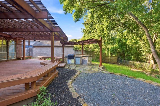 4307 Lakeshore Forest Drive, Missouri City, TX 77459
