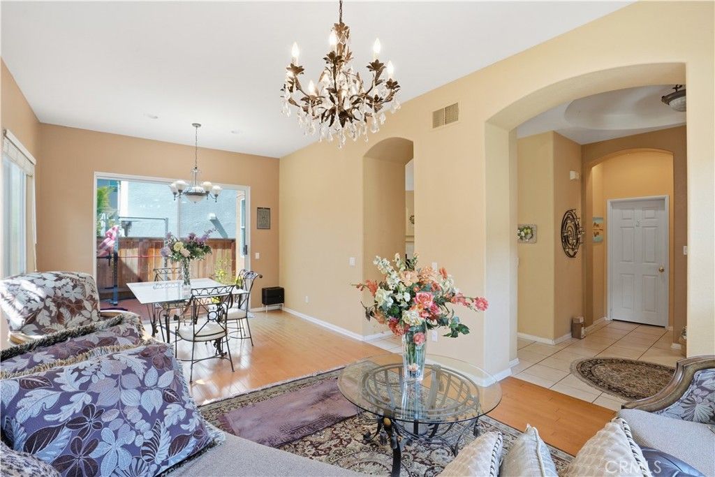 Image 8 of property listing at 11334 W San Raphael Driveway, San Diego, CA 92130