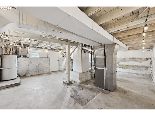 6335 N DETROIT Ave, Portland, OR 97217
