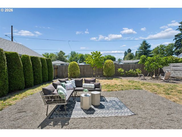6335 N DETROIT Ave, Portland, OR 97217