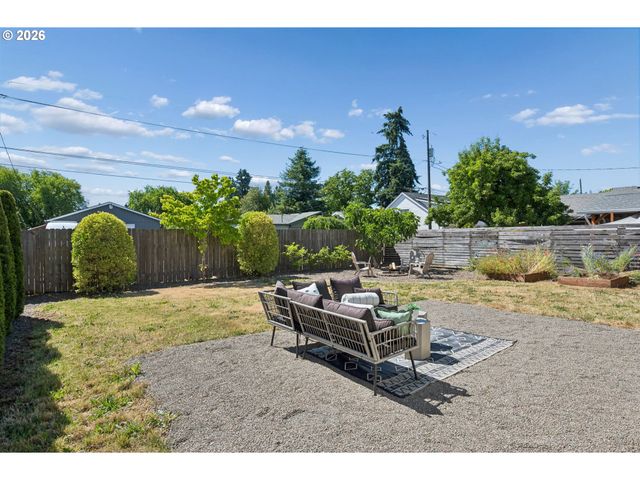6335 N DETROIT Ave, Portland, OR 97217