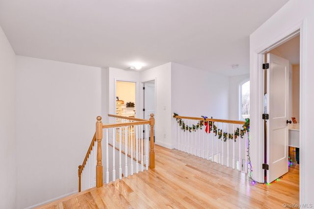 15 Shaw Lane, East Moriches, NY 11940