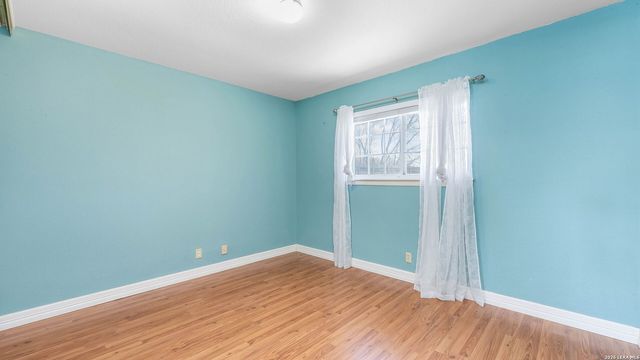 7626 Meadow Lawn, San Antonio, TX 78251