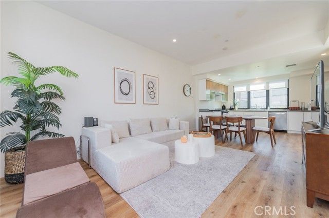 511 N Santa Anita, Arcadia, CA 91006