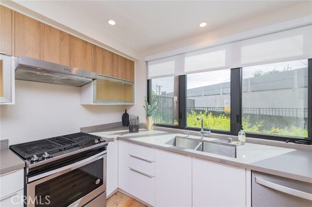 511 N Santa Anita, Arcadia, CA 91006