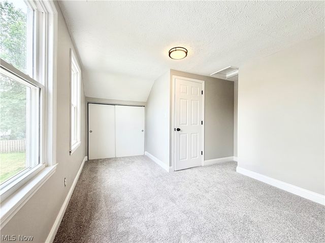 21060 Naumann Avenue, Euclid, OH 44123
