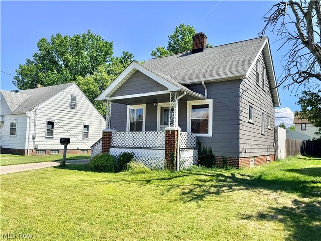21060 Naumann Avenue, Euclid, OH 44123