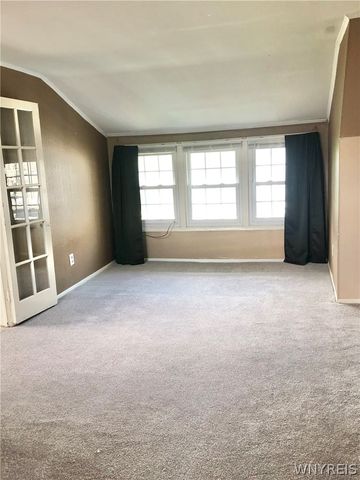 83 Norwood Avenue 3rd Floor, Buffalo, NY 14222