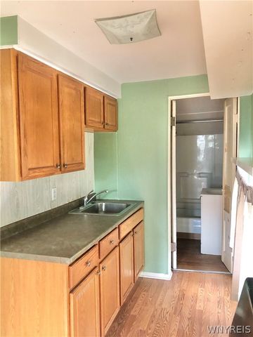 83 Norwood Avenue 3rd Floor, Buffalo, NY 14222