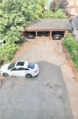 83 Norwood Avenue 3rd Floor, Buffalo, NY 14222