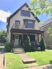 83 Norwood Avenue 3rd Floor, Buffalo, NY 14222