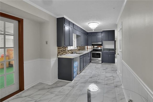 696 N Plantation Court, Lawrenceville, GA 30044