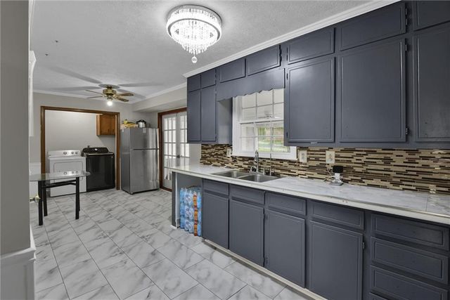 696 N Plantation Court, Lawrenceville, GA 30044