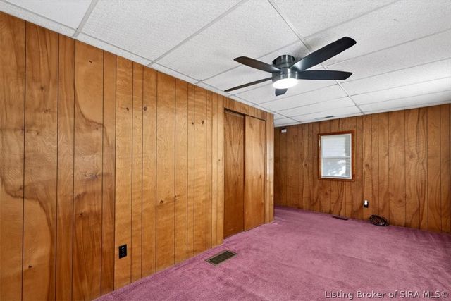 1934 Division Street, New Albany, IN 47150
