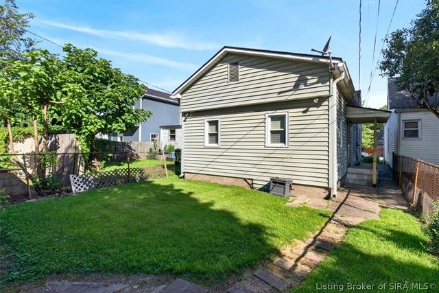 1934 Division Street, New Albany, IN 47150