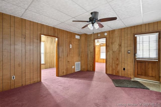 1934 Division Street, New Albany, IN 47150