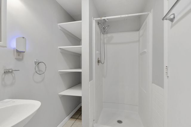 4804 E Longdale Dr, Nashville, TN 37211