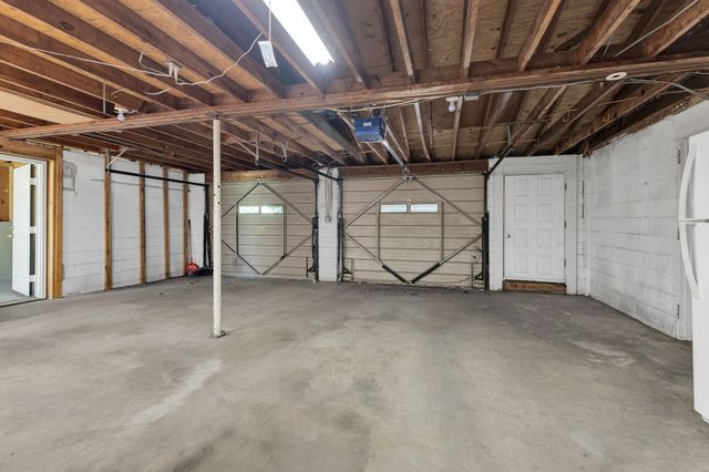 4804 E Longdale Dr, Nashville, TN 37211