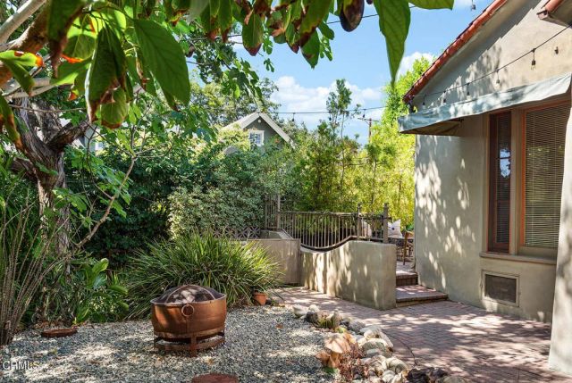 430 La Loma Road, Pasadena, CA 91105