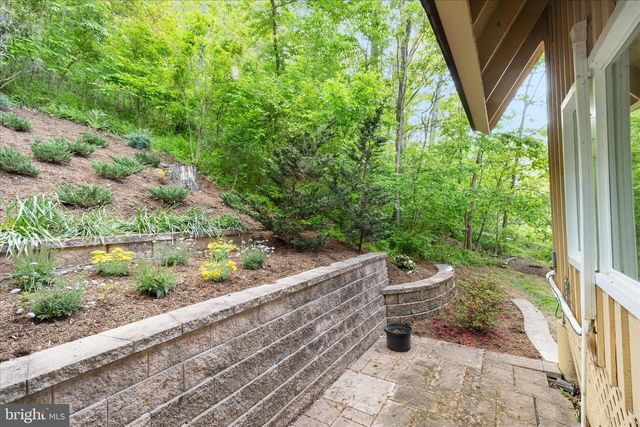 714 DEER MEADOW DR, Strasburg, VA 22657