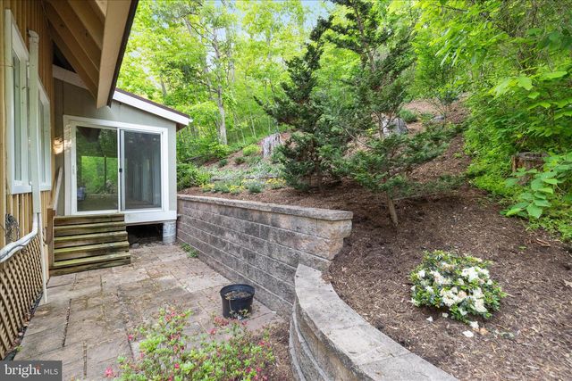 714 DEER MEADOW DR, Strasburg, VA 22657