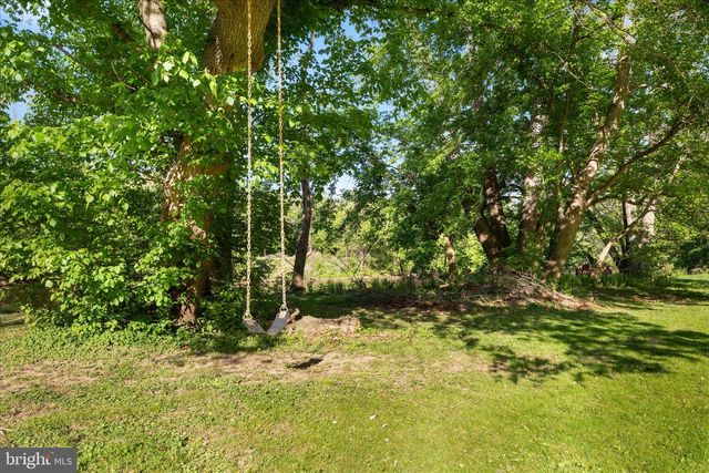 714 DEER MEADOW DR, Strasburg, VA 22657