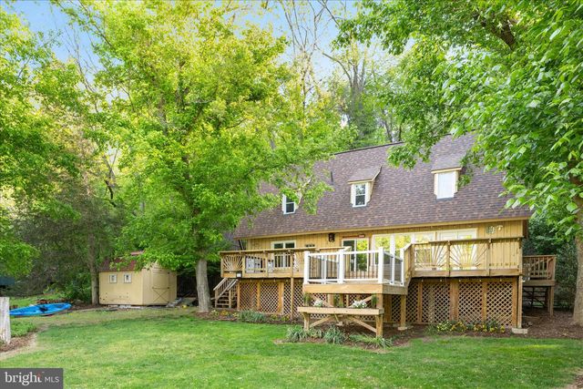 714 DEER MEADOW DR, Strasburg, VA 22657