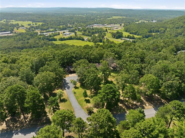 490 Quail Ridge Road, Dover, AR 72837