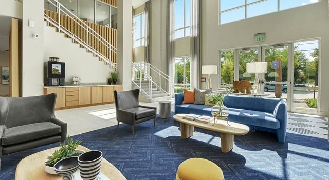 9330 Main Street 256, Houston, TX 77025