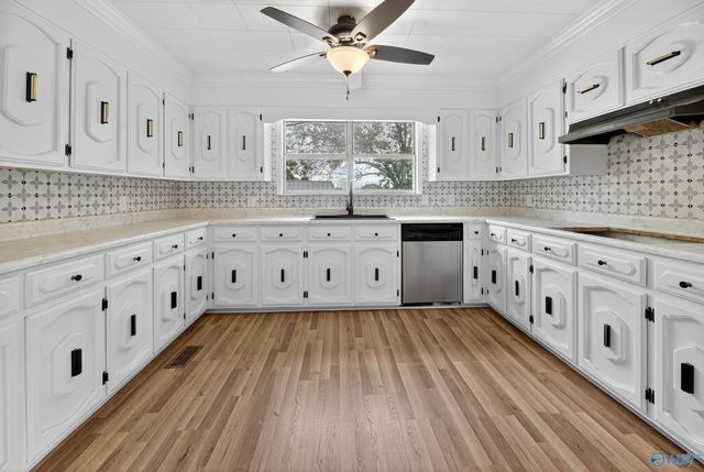 945 Thrasher Road, Altoona, AL 35952