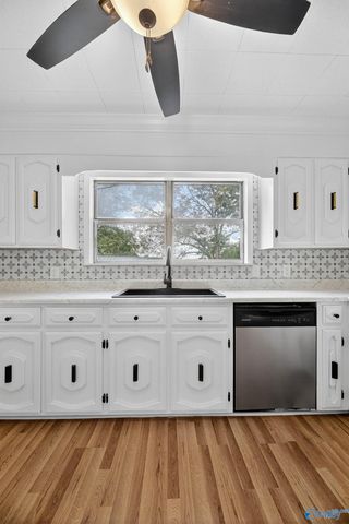 945 Thrasher Road, Altoona, AL 35952