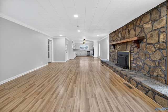 945 Thrasher Road, Altoona, AL 35952