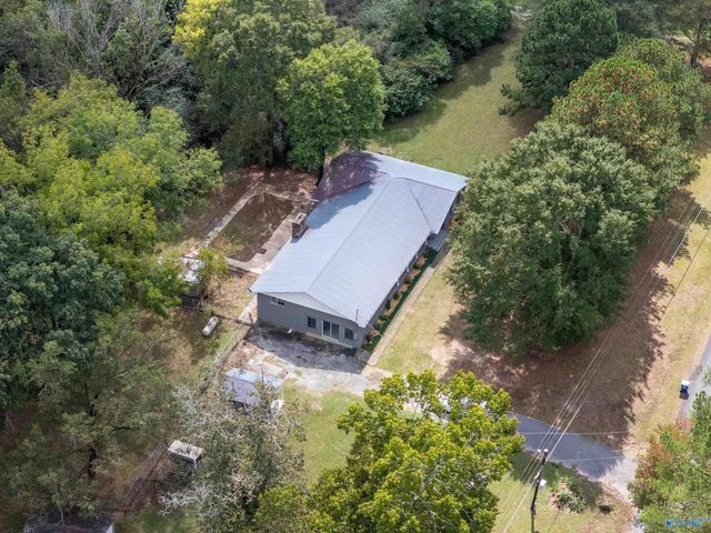 945 Thrasher Road, Altoona, AL 35952