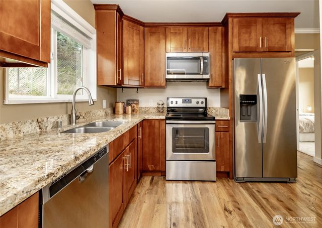 7109 Pacific Highway E, Milton, WA 98354