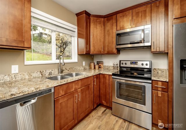 7109 Pacific Highway E, Milton, WA 98354