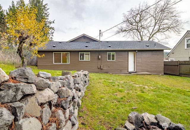 7109 Pacific Highway E, Milton, WA 98354