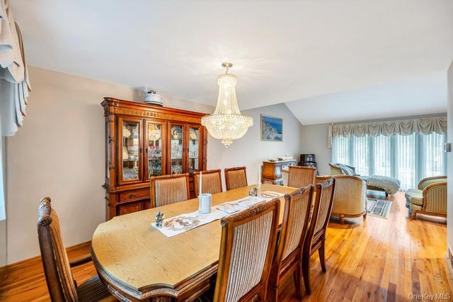 372 Hungry Harbor Road, Valley Stream, NY 11581