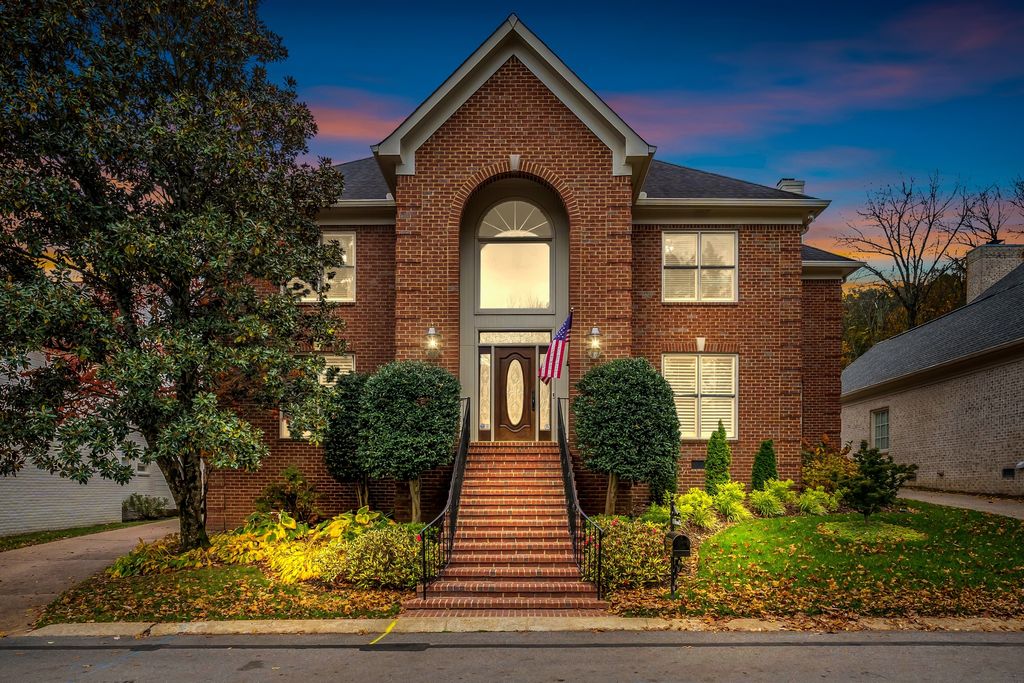 113 Abbeywood Dr, Nashville, TN 37215