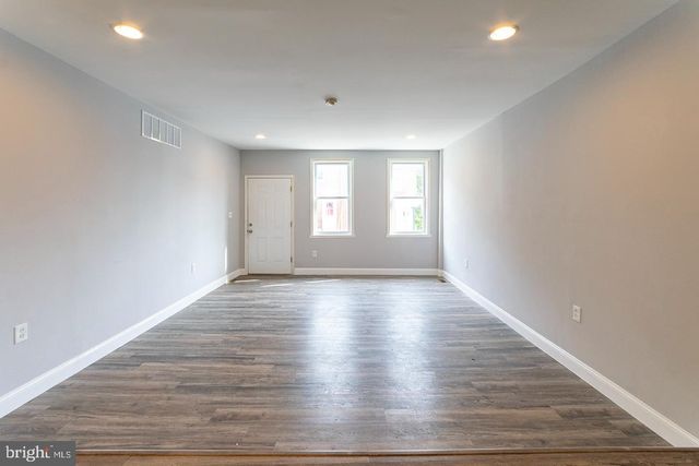 228 HERMITAGE ST, Philadelphia, PA 19127