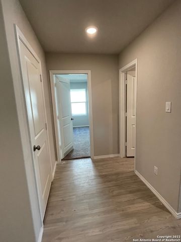 3306 KORNBERG DR, Converse, TX 78109