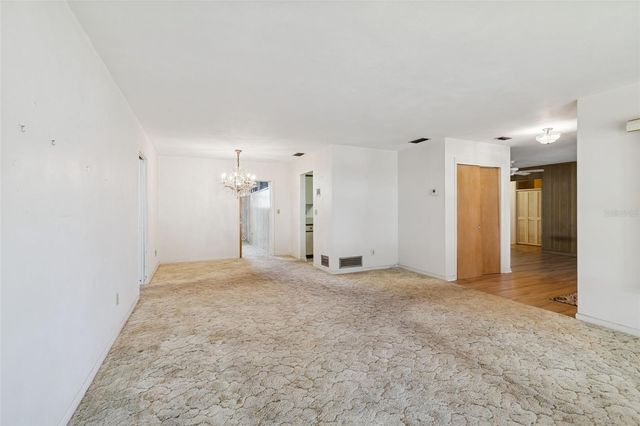 1507 WINDING WAY W, Clearwater, FL 33764