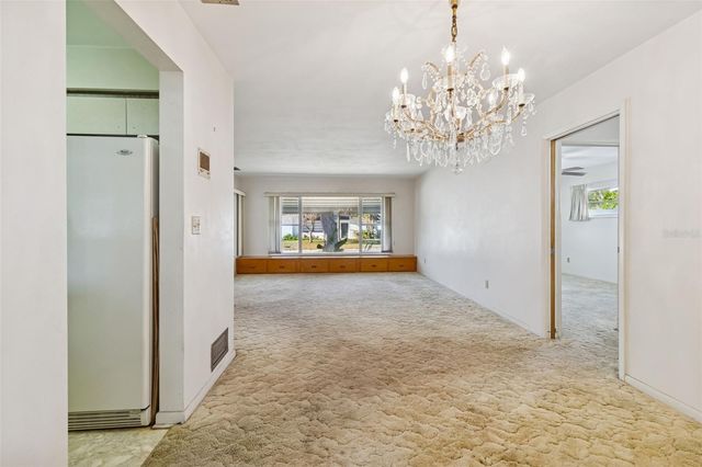 1507 WINDING WAY W, Clearwater, FL 33764