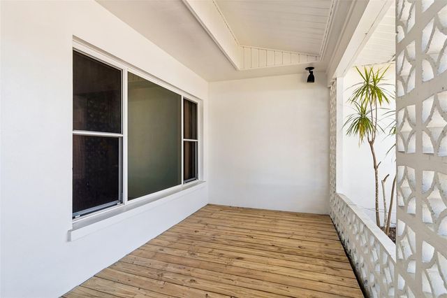 1507 WINDING WAY W, Clearwater, FL 33764