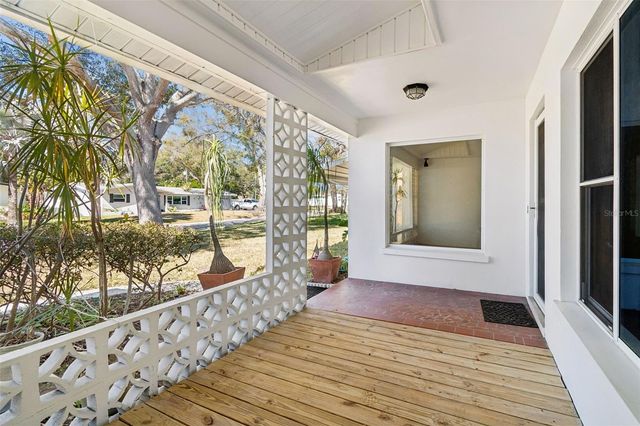 1507 WINDING WAY W, Clearwater, FL 33764