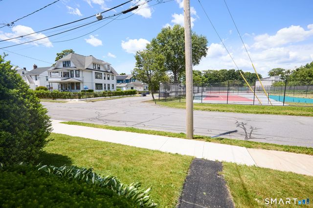 151 East Eaton Street, Bridgeport, CT 06604