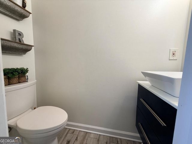 645 Highpoint Way, Mcdonough, GA 30253
